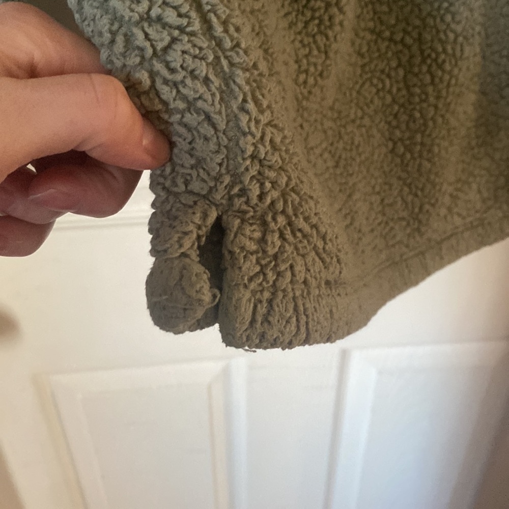 PINK Victoria secret pullover Sherpa sweatshirt - Picture 7 of 7